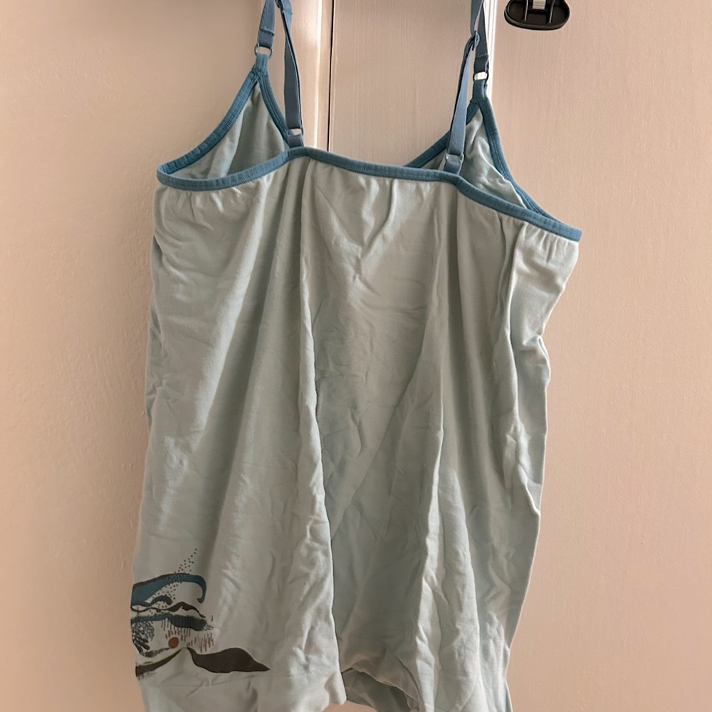 Patagonia top